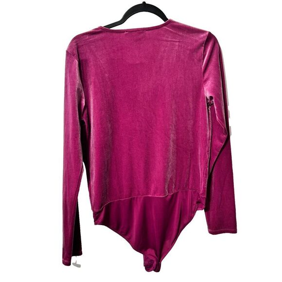 NWT And Now This Crush Velvet Long-Sleeve Surplice Bodysuit Medium Long Sleeves - Picture 2 of 7